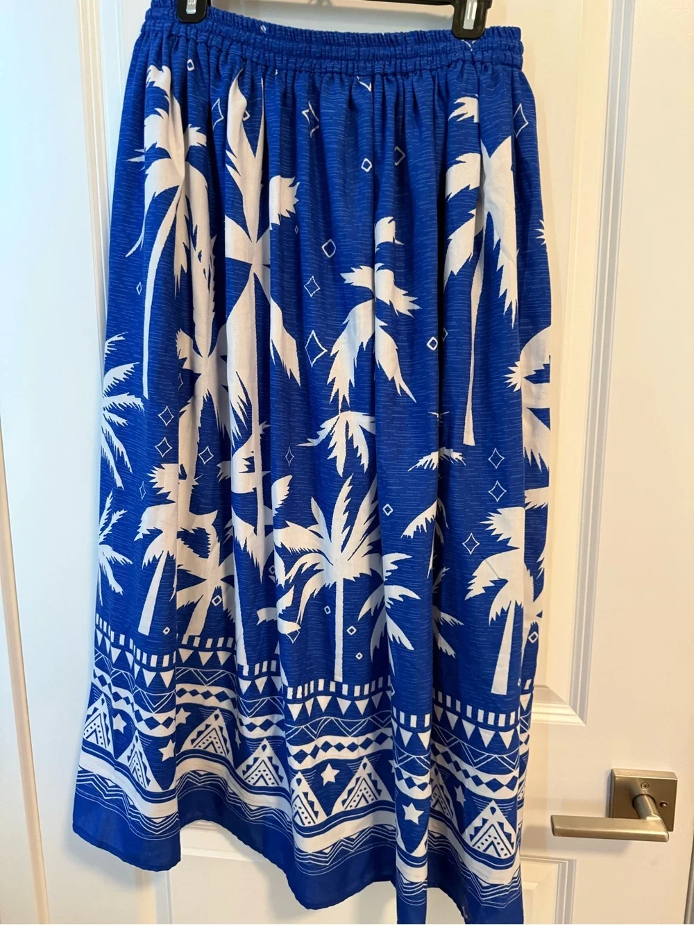 Blue and White Tropical Palm Print Skirt womens size L - Picture 3 of 5
